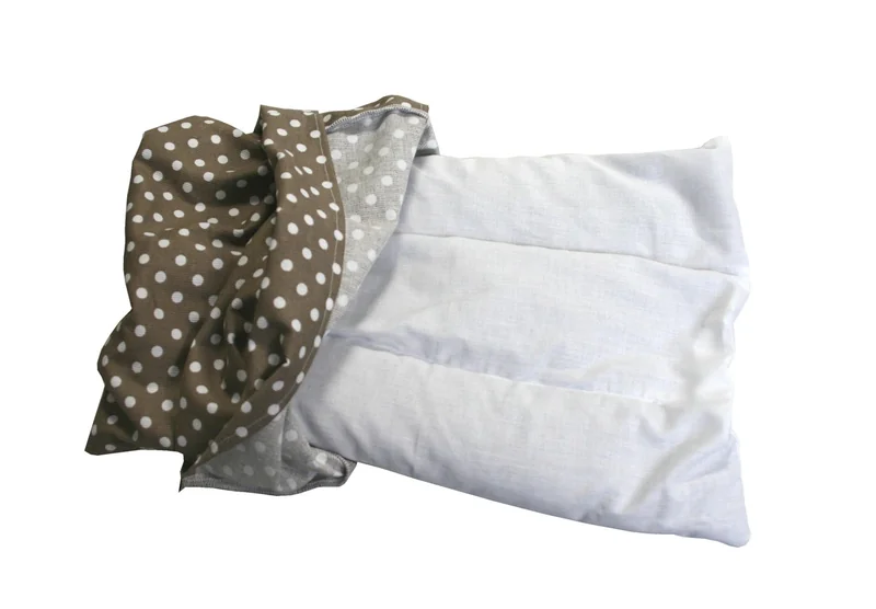 Comment faire chauffer une bouillotte sèche (graines, noyaux, gel)